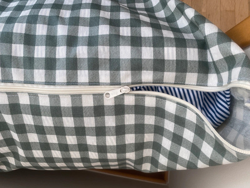 Canvas beds, Green Vichy